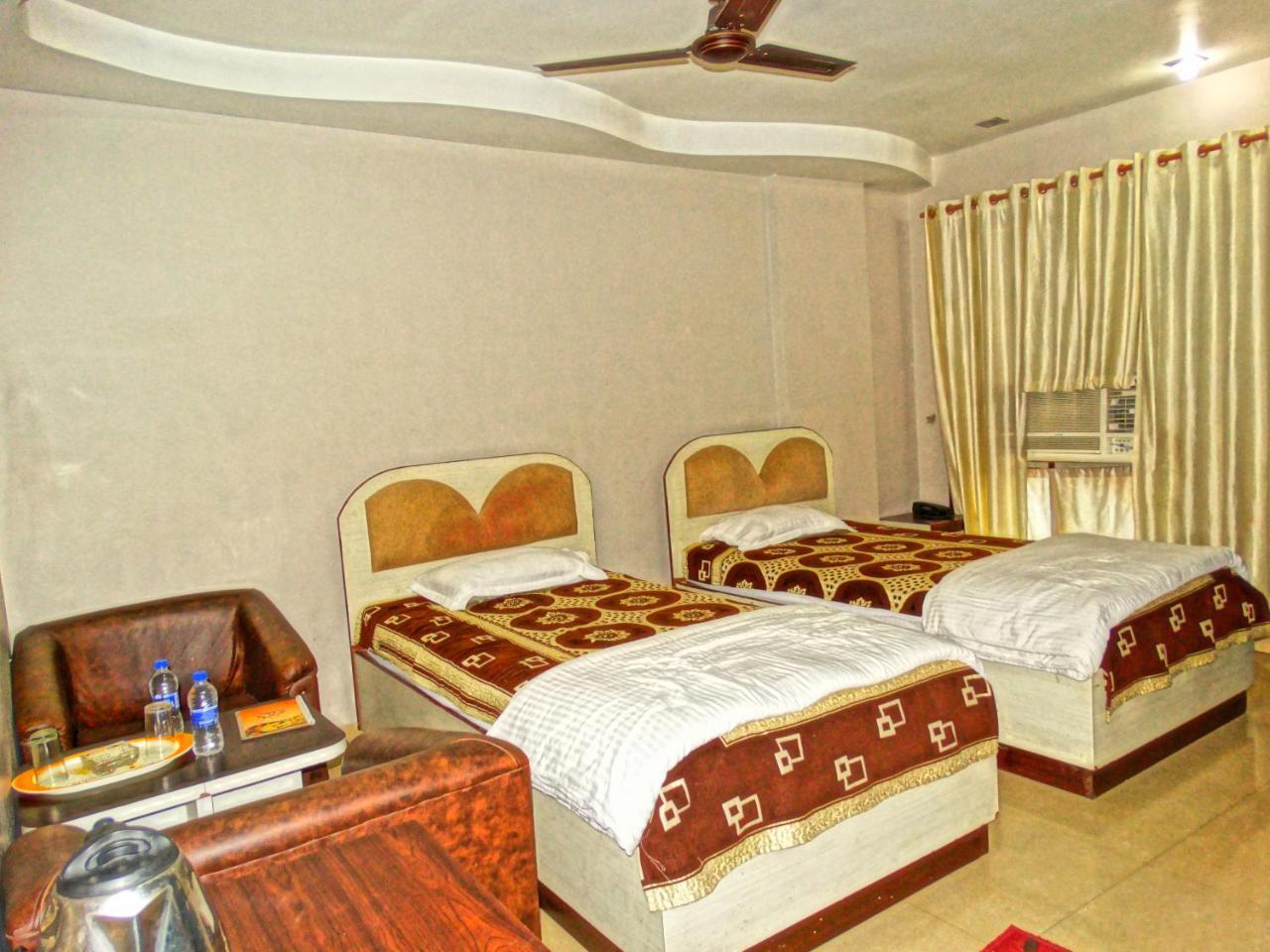 Hotel Garv Residencia Gaja Zewnętrze zdjęcie